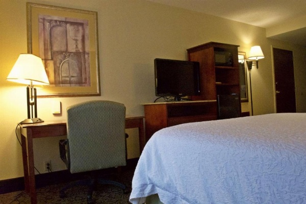 Hampton Inn By Hilton Ithaca image 20