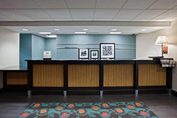 Hampton Inn By Hilton Ithaca image 6